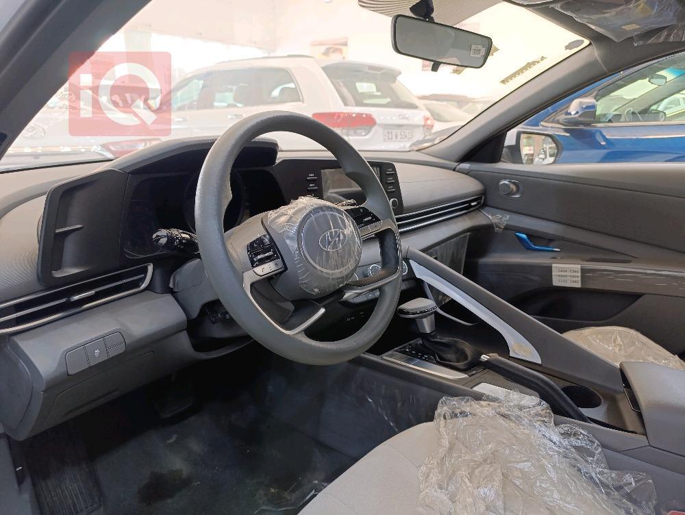 هیوندای ئەلەنترا